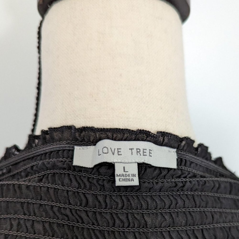 Black Cropped Ruched Cap Sleeve Top - Picture 9 of 10